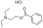 CAS 登录号：2618-38-4， 2-(二乙基氨基)乙基苯甲酸酯盐酸盐(1:1)