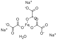 CAS 登录号：555-34-0， 三草酸合铁酸三钠